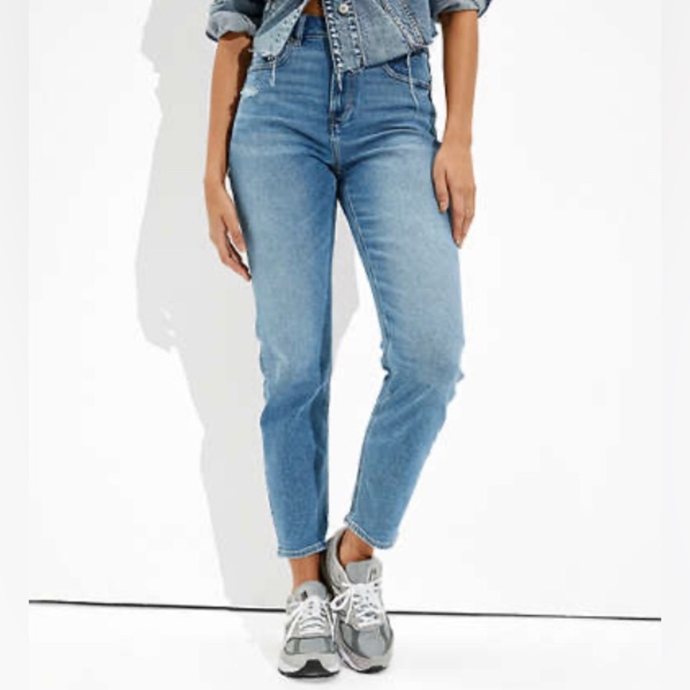 American Eagle Mom Jean